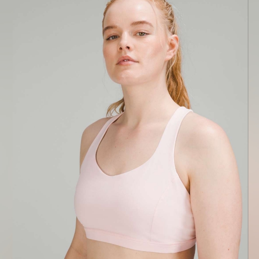 Lululemon Sport bra In Pink Strappy Back